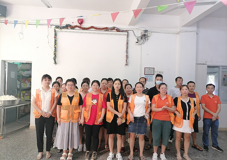 Sportswear manufacturer Jie Jin September employees' birthday party was a complete success