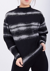 Women AW White and Black Tie Dyed Round Neck Pullover Sweater