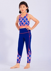Customized Sublimated Contrast Color Breathable Skin Friendly Girls Yoga Set