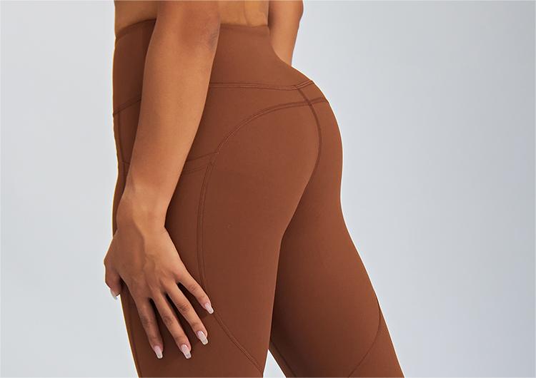 Embrace Comfort and Confidence with Luxuriously Soft Brushed Fabric Yoga Leggings